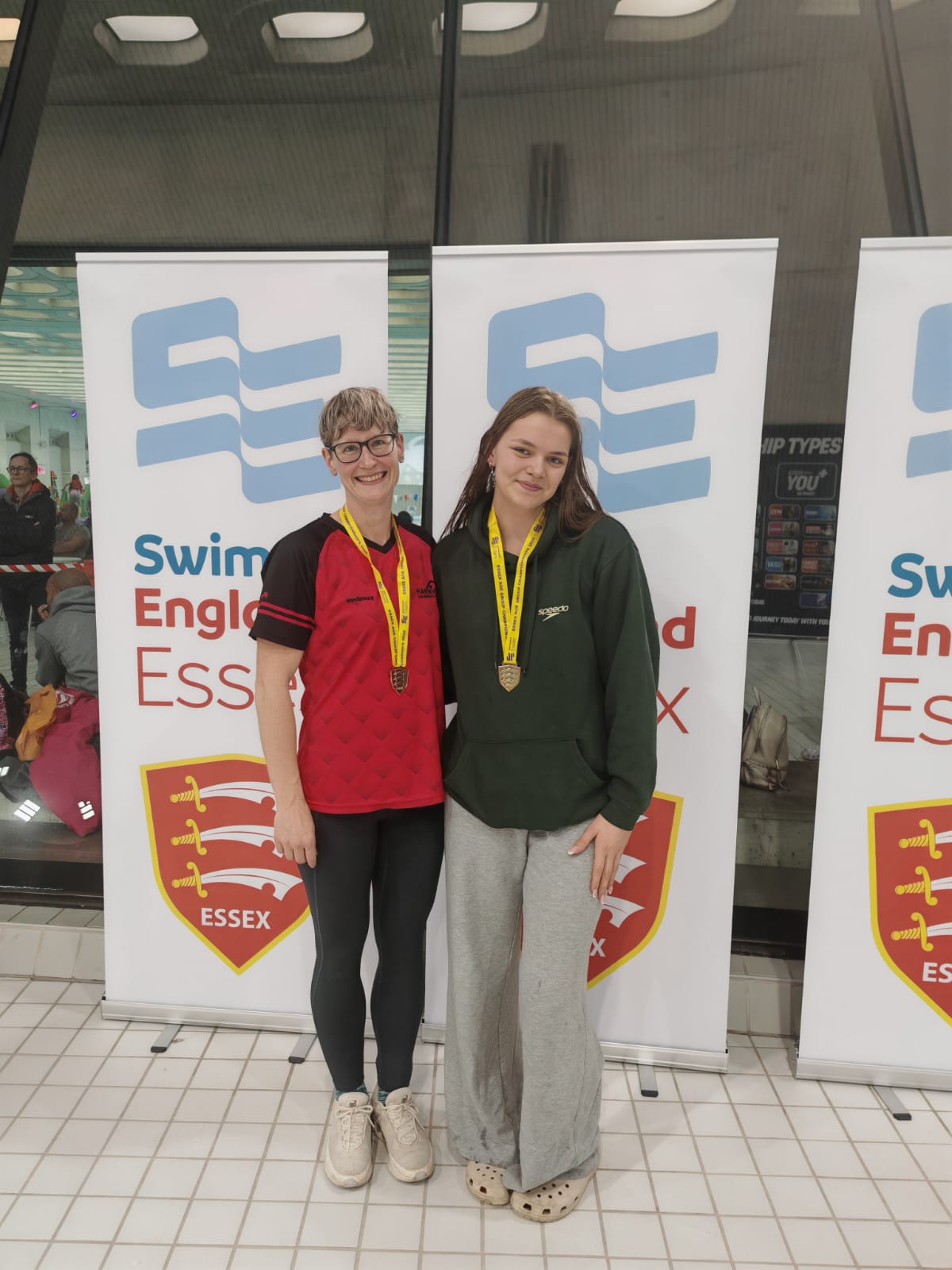 Emily Turner with Gold and Katie Holmes with Bronze Medals